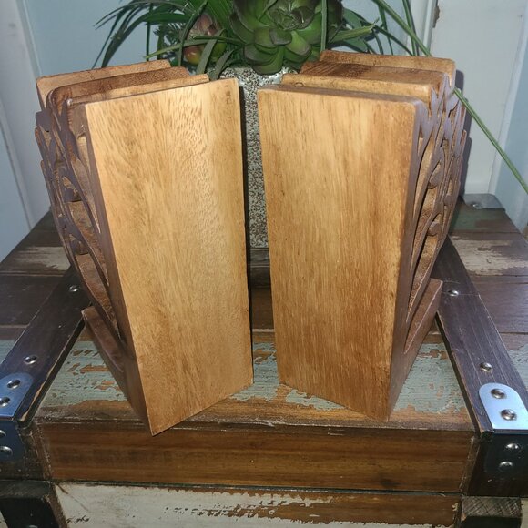 Wooden Bookends Wood  Hand Crafted Vintage Carved Tree 8" x 10" x 3" - Picture 11 of 11
